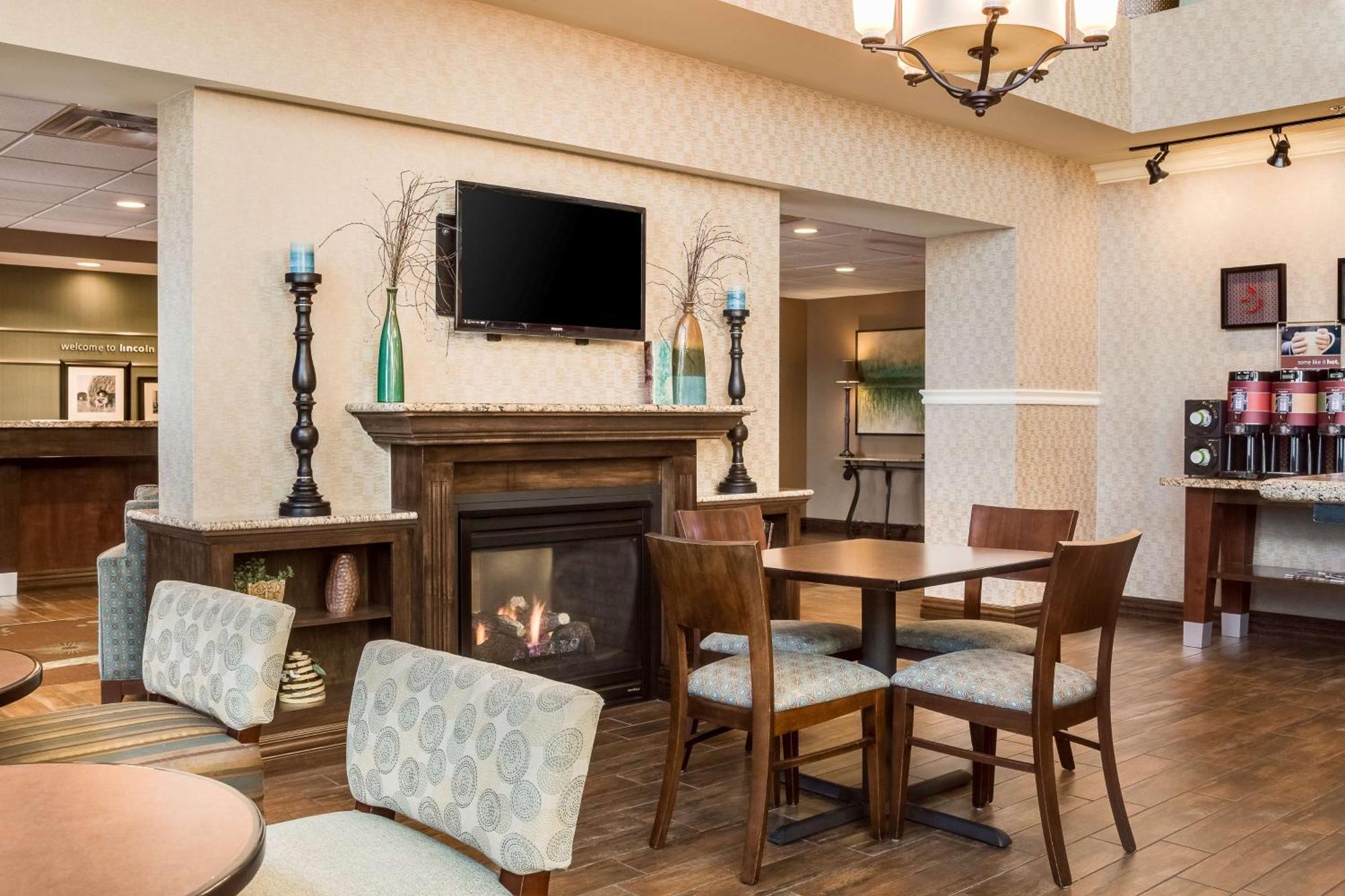 Hampton Inn And Suites - Lincoln Northeast Экстерьер фото