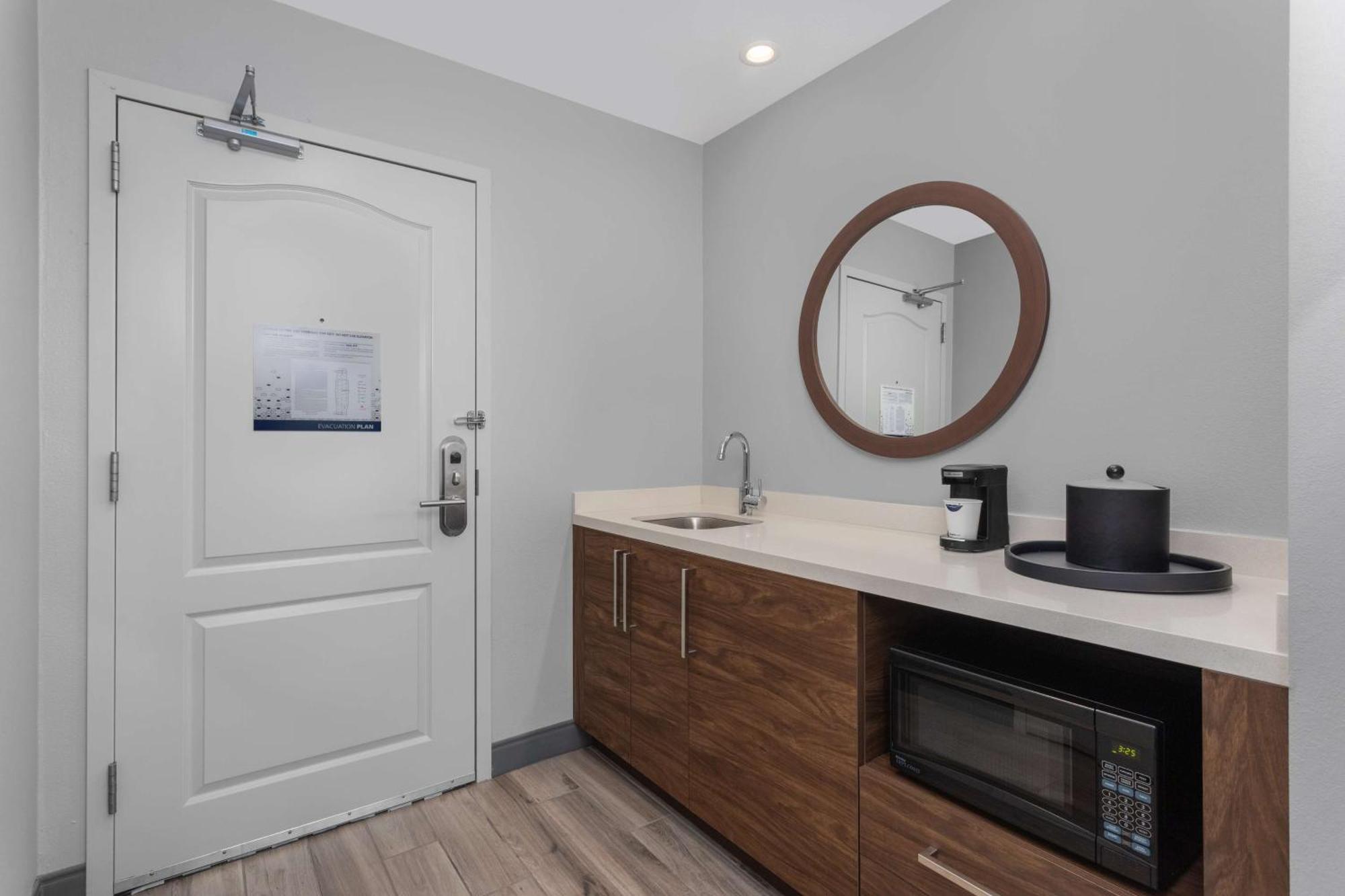 Hampton Inn And Suites - Lincoln Northeast Экстерьер фото