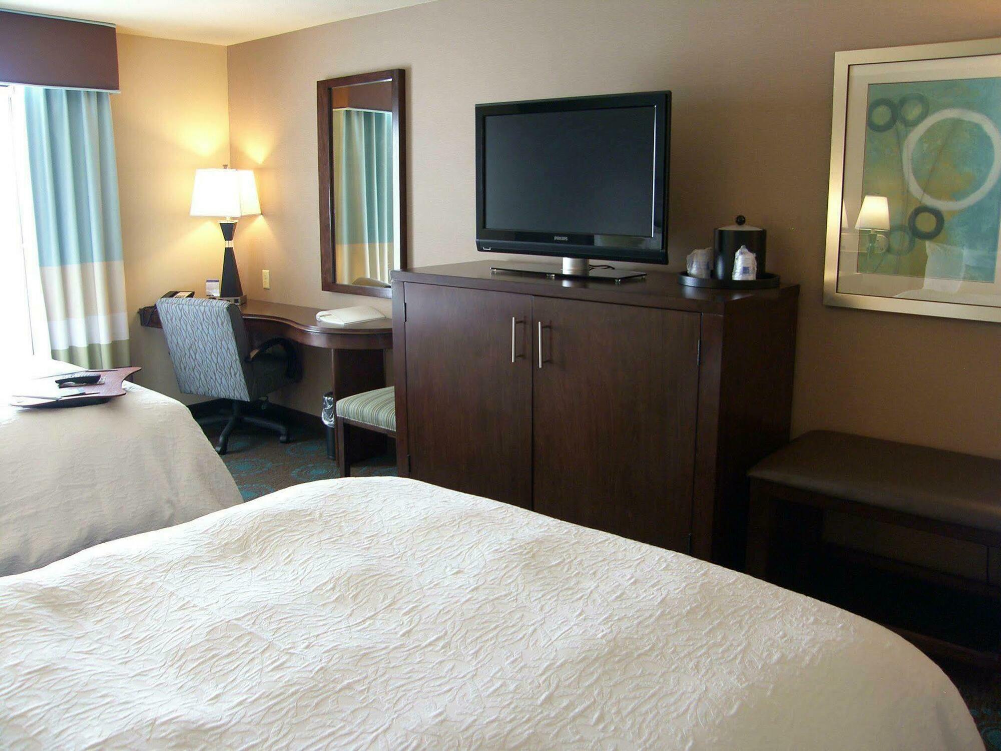 Hampton Inn And Suites - Lincoln Northeast Экстерьер фото